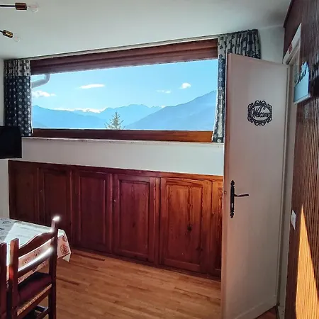 Maison Seguret 50mt From Sky Lifts