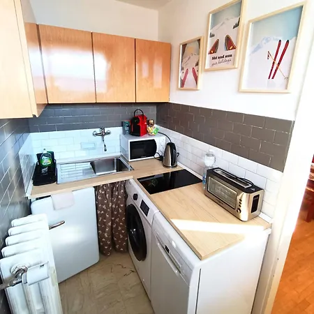 Maison Seguret 50mt From Sky Lifts *